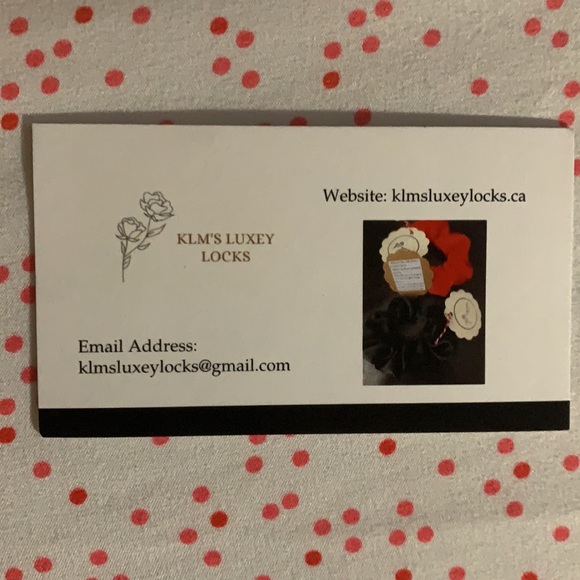 KLM’s Luxey Locks Handmade Hair Scrunchies (4) $20 - Picture 9 of 11